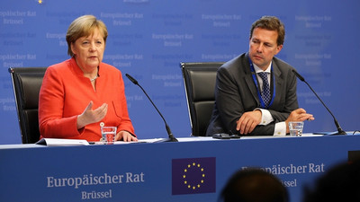 Merkel, Türkiye'yi övdü