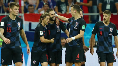 Hırvatistan, penaltılarla çeyrek finalde
