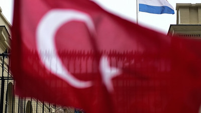 Hollanda ile ilişkiler normalleştirilecek