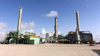 Petrol krizinden doğan zarar 1 milyar dolara yaklaştı