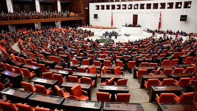 Dört vekil kabine için istifa edecek