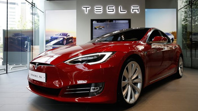 Tesla'dan 'borsadan çekilme' adımı