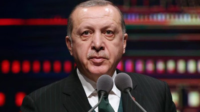 Bunların tek silahı var, o da dolar