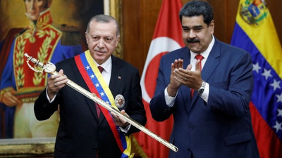 Erdoğan: Maduro kardeşim! Dik dur, yanındayız