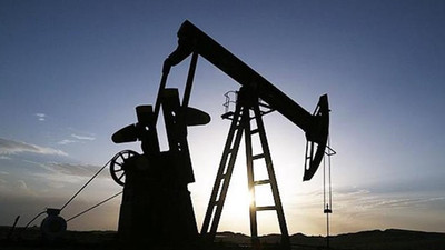 Petrol fiyatları 56 dolar seviyesinde