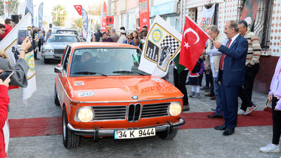 Klasik otomobiller Mudanya’daydı
