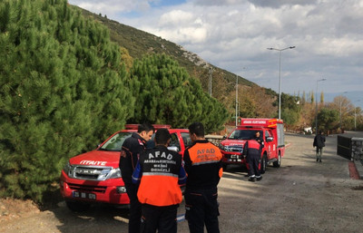 Denizli'de eğitim uçağı düştü