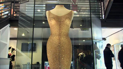 Monroe’nun 'kışkırtıcı' elbisesi açık artırmada