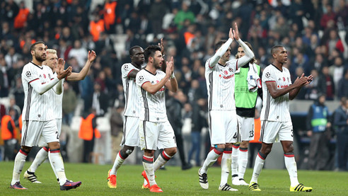 Beşiktaş, Napoli'yi elinden kaçırdı