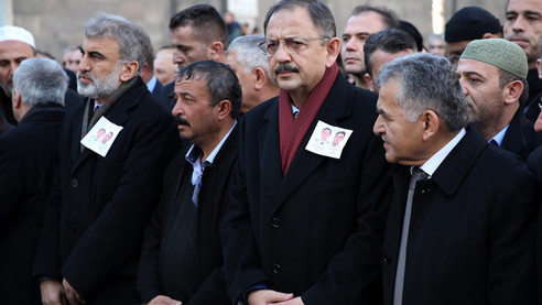 "Hepimiz şehit adayıyız"