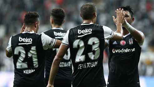 Arena'da maçlar gollü geçiyor
