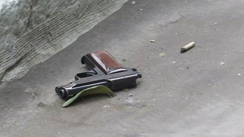 Kadıköy'de silahlı çatışma: 3 yaralı