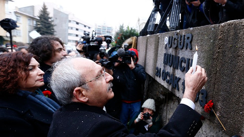 Uğur Mumcu katledilişinin 25. yılında anıldı