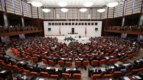 TSK'nın Afrika'daki görev teskeresi uzatıldı