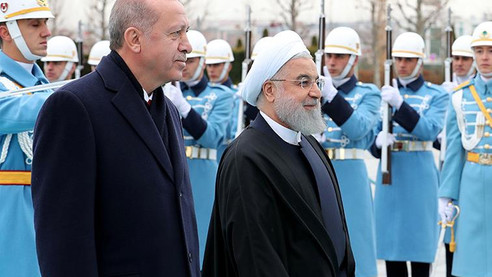 Ruhani, Beştepe'de resmi törenle karşılandı