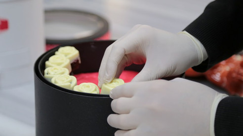 Bankada yöneticiliği bırakıp pastacı oldu