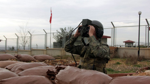 Sınır karakoluna saldırı: 6 asker yaralı