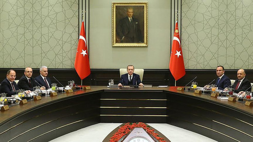 Bakanlık sayısı 14’e düşüyor