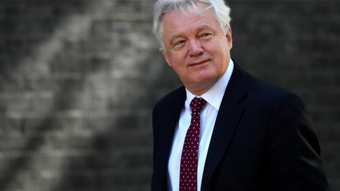 İngiltere'de Brexit depremi