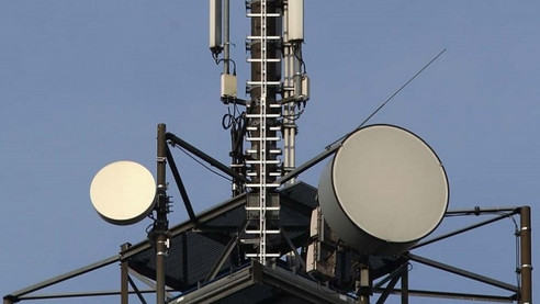 GSM operatörleri milli baz istasyonuna kavuşuyor