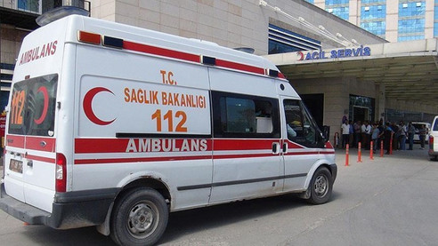 Mardin'de minibüs devrildi: 3 ölü, 14 yaralı