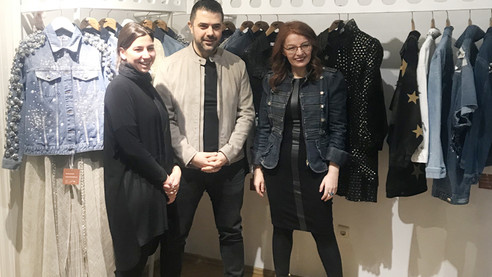 İşitme engelliler yararına denim koleksiyonu
