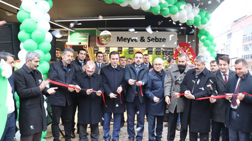 2018’in son mağazasını Kestel’de açtı