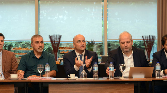 Cio Lar Arcelik Kurumsal Cozumler Kahvaltisinda Bulustu Teknoloji Haberleri