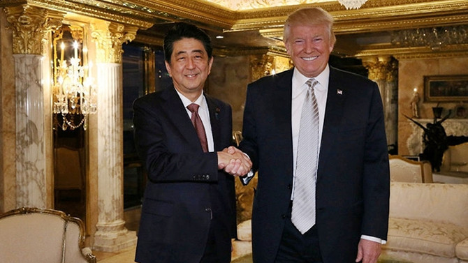 Trump, Japonya Başbakanı ile görüşecek