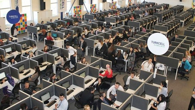 Turkcell, bu yıl 2300 kişiyi işe alacak