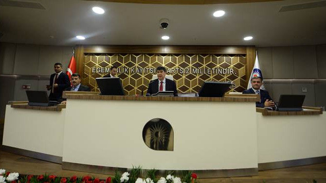 Antalya'ya 76 milyon lira borç yetkisi