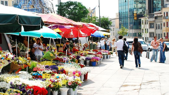 Sevgi̇li̇ler Günü'nde 9 mi̇lyar lira harcanacak