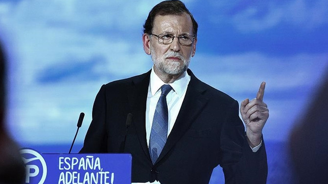 Rajoy, genel başkanlığa tekrar seçildi