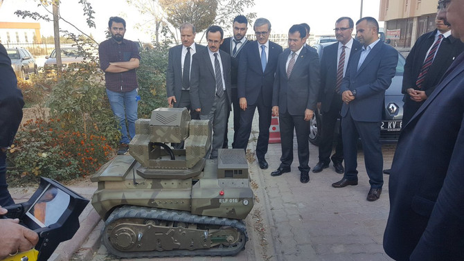 Mini tank 'ANKEBOT' kışla yolu gözlüyor