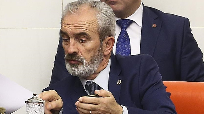 MHP'li Açba, TBMM Divan üyeliğinden istifa etti