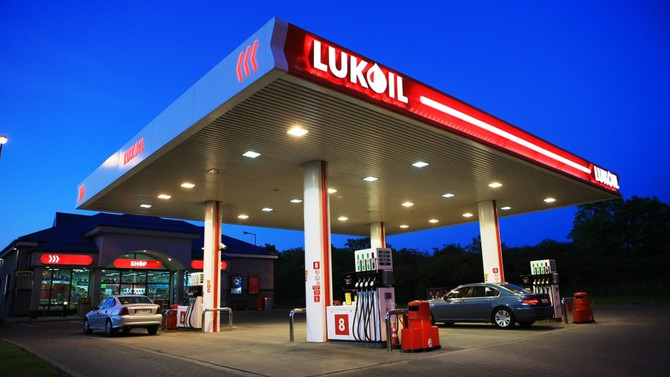 Akaryakıtta rekabet Lukoil'i teşvik ediyor