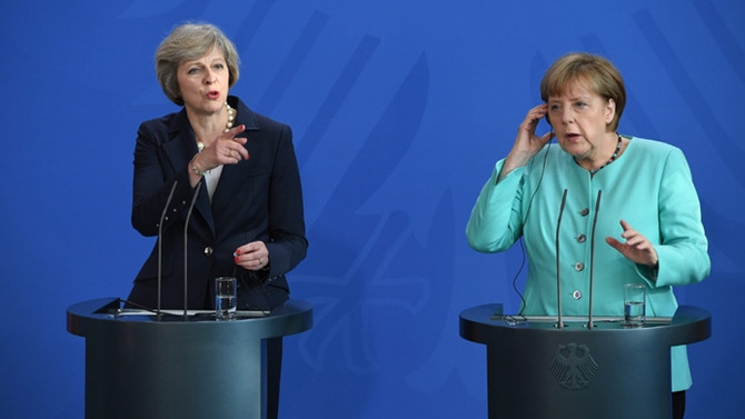 Brexit sonrası savunma paktı gündemde