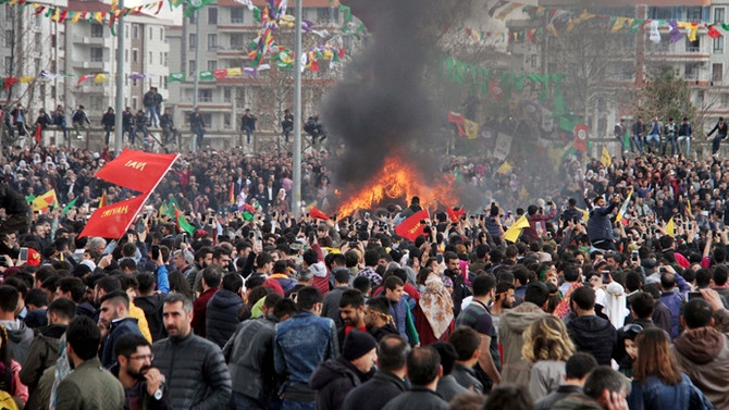 Diyarbakır'da Nevruz kutlandı