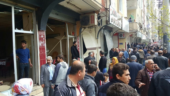 Diyarbakır saldırısıyla ilgili 3 kişi gözaltına alındı