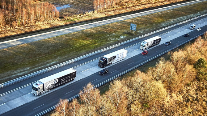 Çin'in sürücüsüz aracı testi geçti