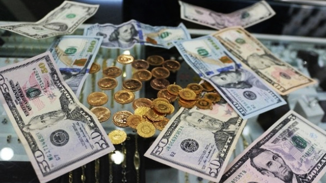 Dolar düşüşe geçti