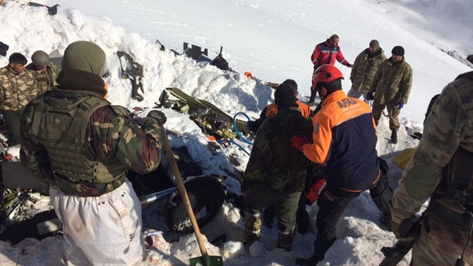 12 şehidin cenazesi Elazığ'a götürüldü
