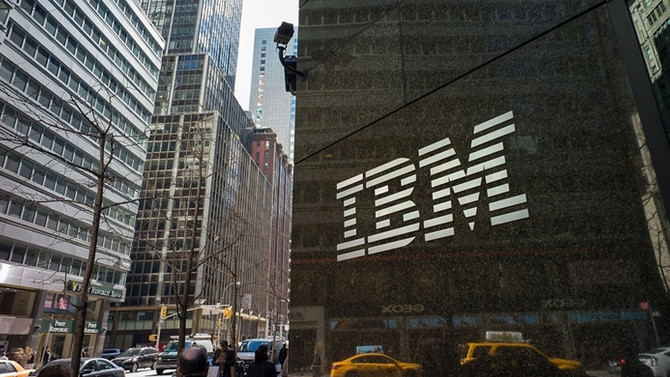 IBM'in ilk çeyrek kârı yüzde 13 azaldı