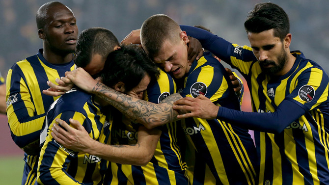 Fenerbahçe'de derbi öncesi sakatlık