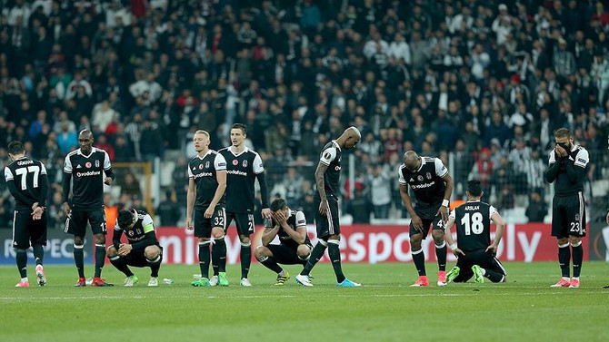 UEFA Avrupa Ligi’nde yarı finalistler belli oldu