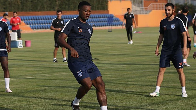 Chedjou ameliyat edildi