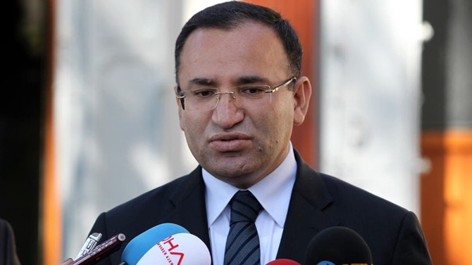 Bozdağ'dan 'Hero tişörtü' açıklaması