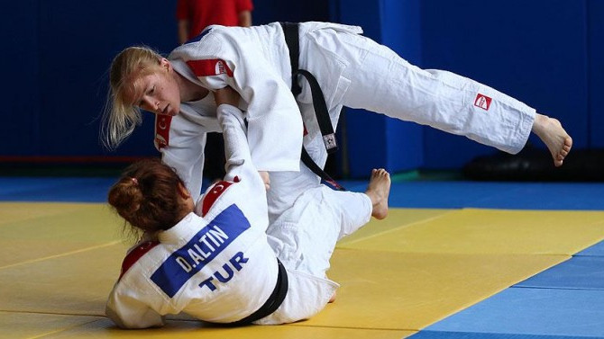 İşitme Engelliler Olimpiyatları rekorlara hazırlanıyor