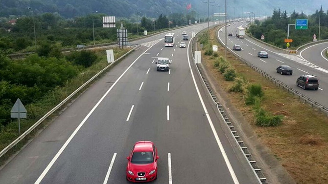 Anadolu Otoyolu yeniden trafiğe açıldı