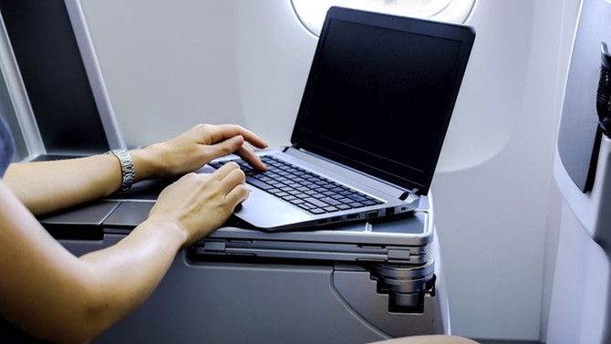 ABD, Suudi Arabistan'a laptop yasağını kaldırdı